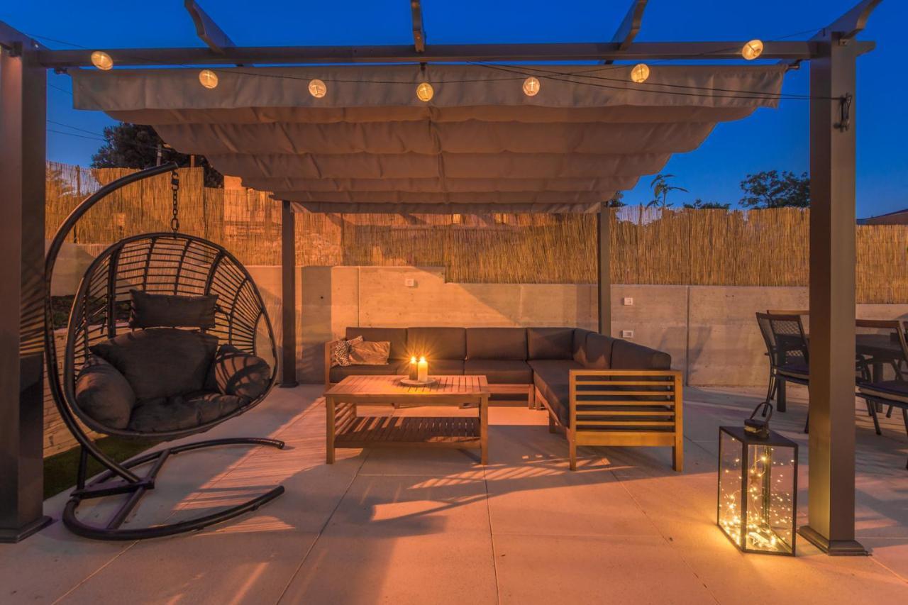 Hana Villa